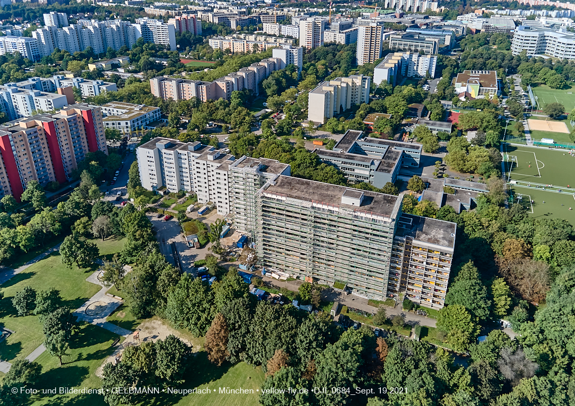 19.09.2021 - Wohnanlage Annette-Kolb-Anger und Umgebung in Neuperlach 